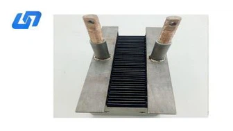 Mmo titaniwm electrodau